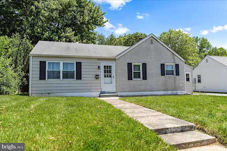 48 Yale Ave New Castle, DE 19720
