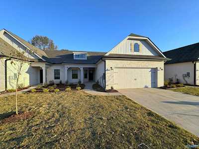 470 SW Raleigh Elm Drive Huntsville, AL 35824