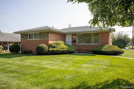 9106 Inkster Rd Redford Twp, MI 48239