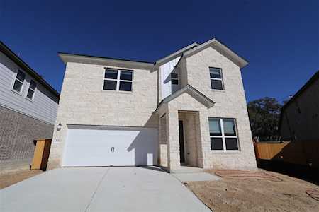 331 Comfort Maple DR Dripping Springs, TX 78620