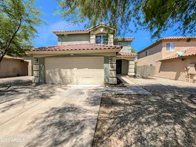 1086 E Stardust Way San Tan Valley, AZ 85143