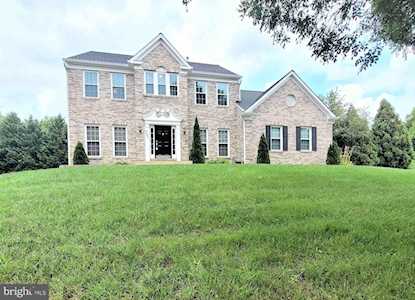 8300 Hope Point Ct Millersville, MD 21108