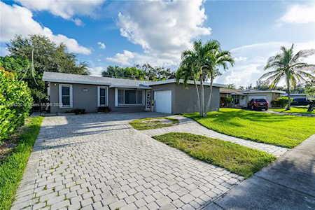 11610 NW 29th St Sunrise, FL 33323