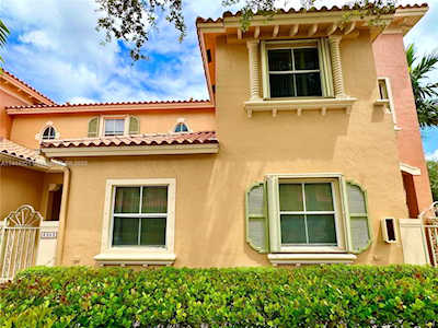4952 Tradewinds Ter #506 Dania Beach, FL 33312