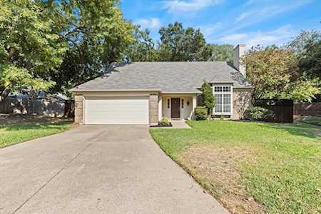 4300 Bradford Drive Grapevine, TX 76051