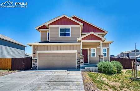 6189 Shavers Drive Colorado Springs, CO 80925
