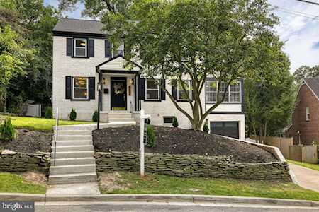8214 Larry Place Chevy Chase, MD 20815