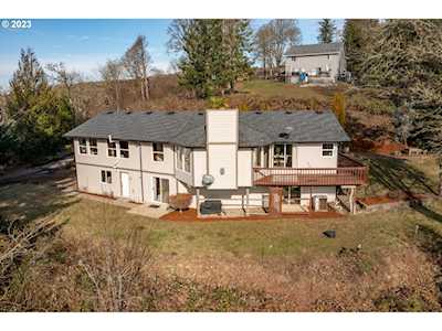 35709 NW Fairchild RD Woodland, WA 98674