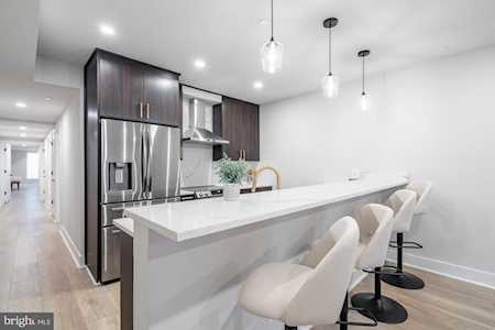 753 Columbia Rd NW #1 Washington, DC 20001