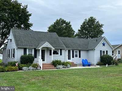 36248 Field Ln Rehoboth Beach, DE 19971