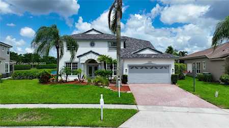 12737 Tulipwood Cir Boca Raton, FL 33428