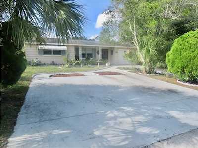 6200 Emerald Dr New Port Richey, FL 34653