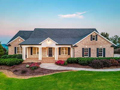 204 Windcrest NW Cleveland, TN 37312
