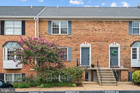 945 S Rolfe St S #2 Arlington, VA 22204