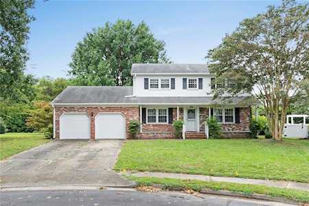 360 Shelley Ct Hampton, VA 23669