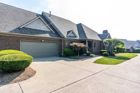 1559 Pine Needles Ln Lexington, KY 40513