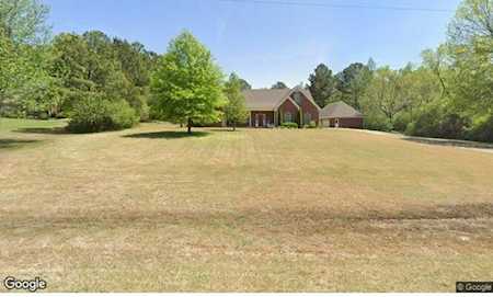 205 Oak Tree Dr Piperton, TN 38017