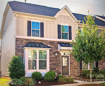 12725 Glowing Peak Rd Huntersville, NC 28078