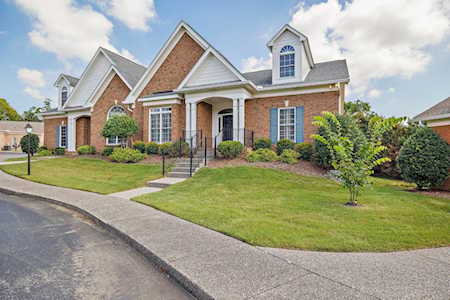 412 Village Hall Pl Nashville, TN 37215