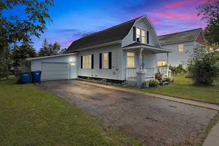 130 Summit St Pulaski, Village of Pulaski, WI 54162-9280