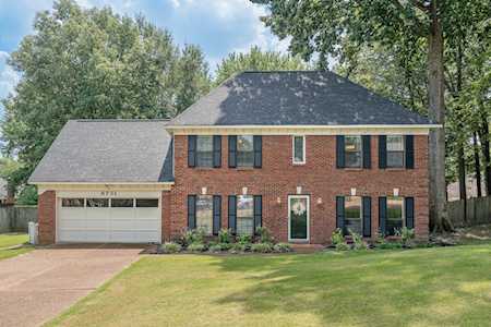 8731 Brownsford Cv Memphis, TN 38016
