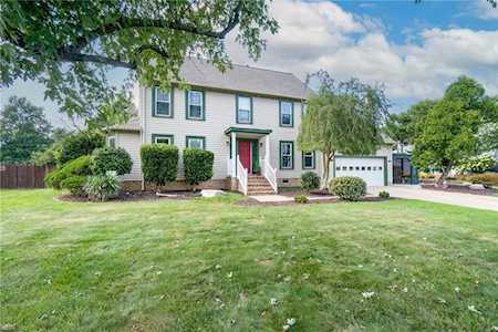 2216 Wild Oak Cres Virginia Beach, VA 23456
