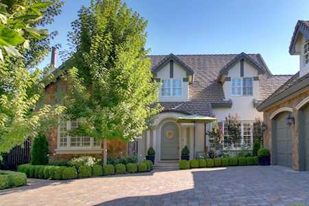 1160 Glen Aulin Court Carmichael, CA 95608