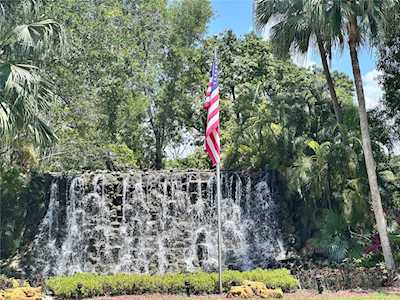 16300 Golf Club Rd #513 Weston, FL 33326