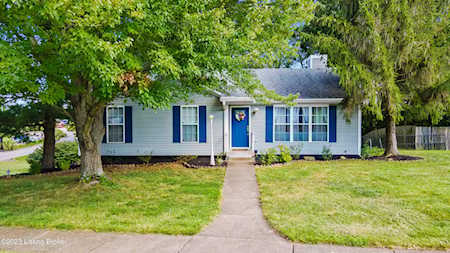 1201 Evergreen Way Simpsonville, KY 40067