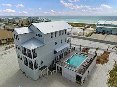 7854 Gulf Blvd Navarre Beach, FL 32566