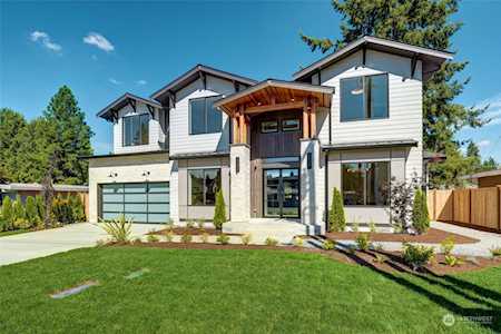 1012 163rd Ave SE Bellevue, WA 98008