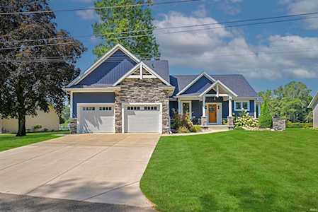 22199 Sunset Lane Elkhart, IN 46516