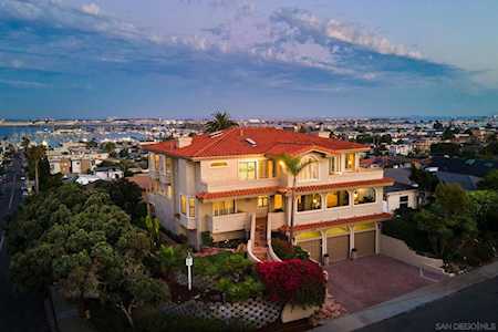 1447 Plum Street San Diego, CA 92106