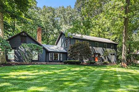 2198 Pepperidge Trl Brighton Twp, MI 48114