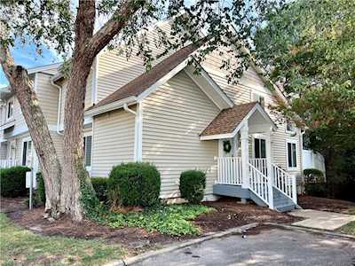 2593 Cove Point Place Virginia Beach, VA 23454
