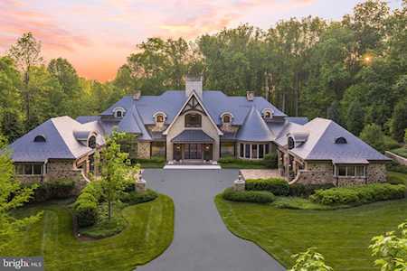 3162 Blendon Rd Owings Mills, MD 21117