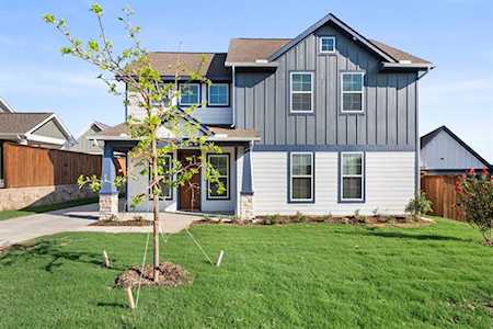 10907 Rochelle Court Grand Prairie, TX 76065