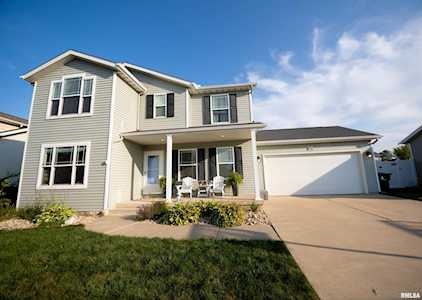 1342 Austin Ave Washington, IL 61571