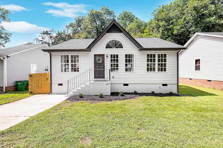 417 Alpha St Charlotte, NC 28205
