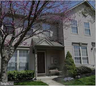 40 Woodbrook Dr Mantua, NJ 08051
