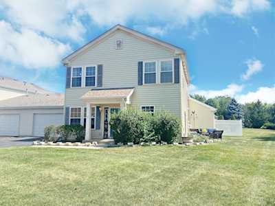 149 Waterbury Circle Oswego, IL 60543