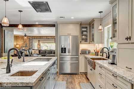 10665 Gilespie St Las Vegas, NV 89183