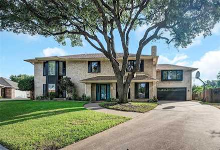 3708 Cobblestone Court Bedford, TX 76021