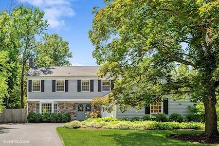 1345 W Deerpath Rd Lake Forest, IL 60045
