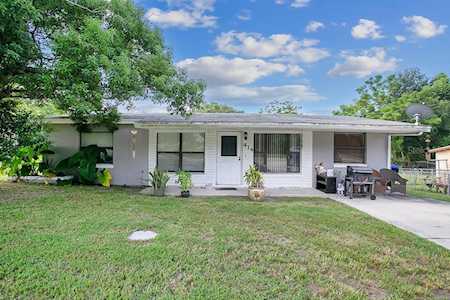 414 W Ella J Gilmore St Apopka, FL 32703