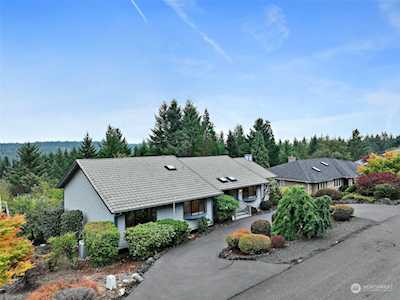 231 E Rainier Ct Allyn, WA 98524