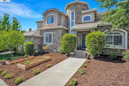 3557 Ashbourne Circle San Ramon, CA 94583