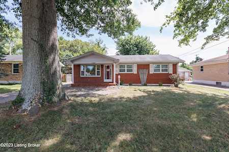 11507 Flowervale Ln Louisville, KY 40272