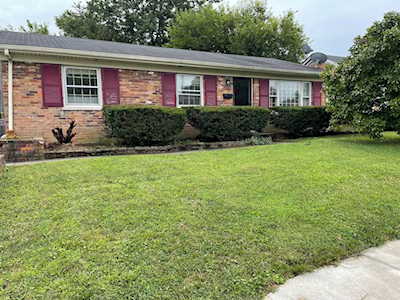 2104 Alexandria Dr Lexington, KY 40504