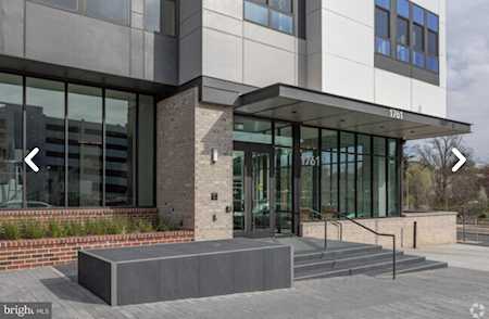 1761 Old Meadow Rd #512 Mclean, VA 22102